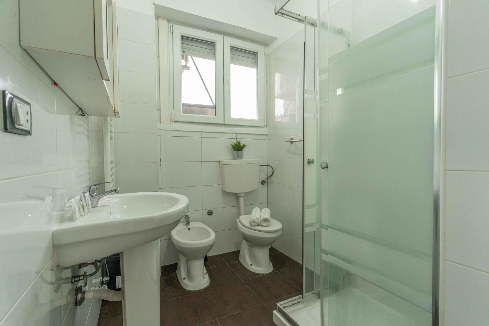 Rog27-Large Apartment With Transport Close To Home- Milano Exteriör bild