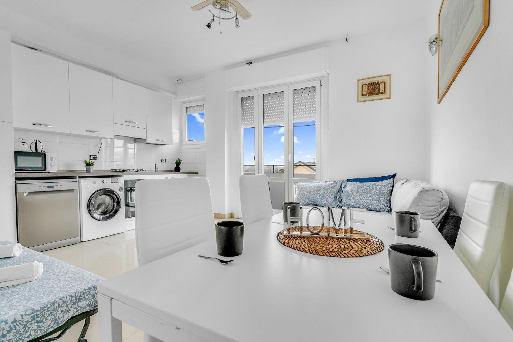 Rog27-Large Apartment With Transport Close To Home- Milano Exteriör bild